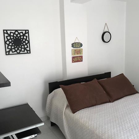 Poblado 511 Apartment Medellin Bagian luar foto
