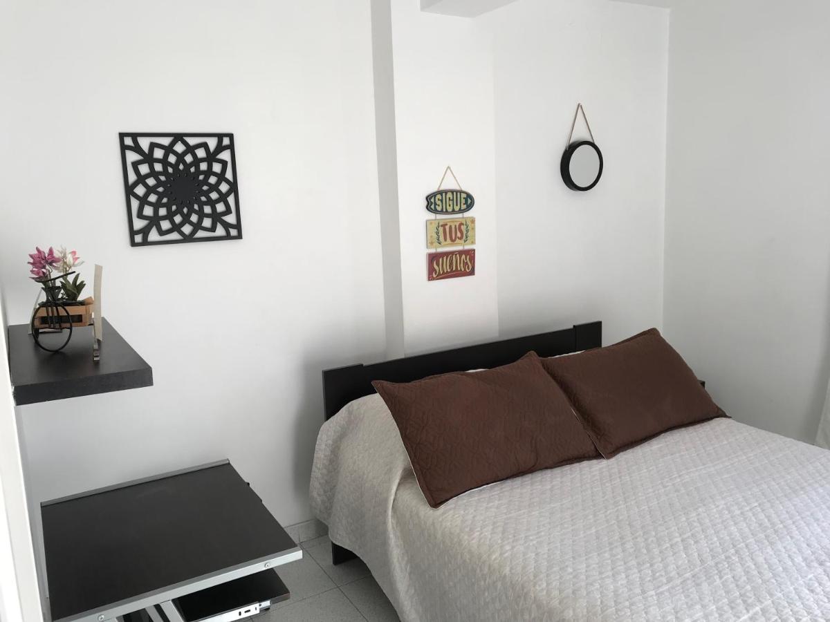 Poblado 511 Apartment Medellin Bagian luar foto